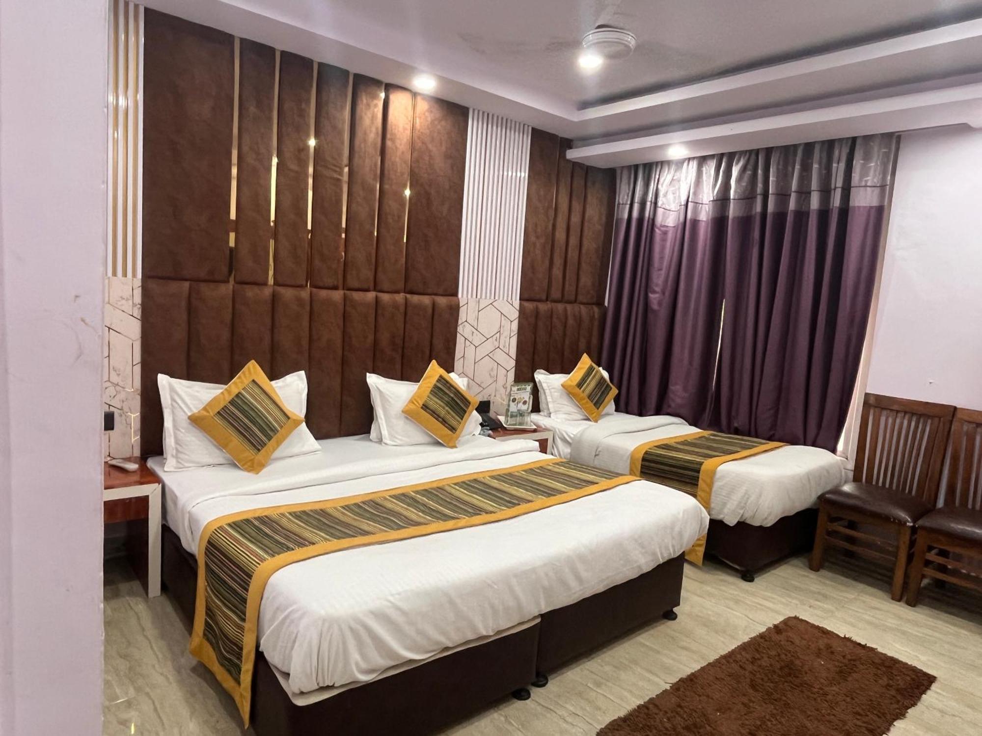 Hotel Embassy Near Rk Ashram Metro Nové Dillí Exteriér fotografie